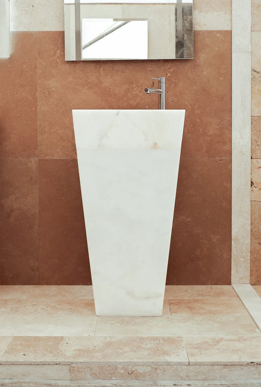 lavabo a colonna per bagno in pietra naturale marmo bianco venduto da Stone Art
