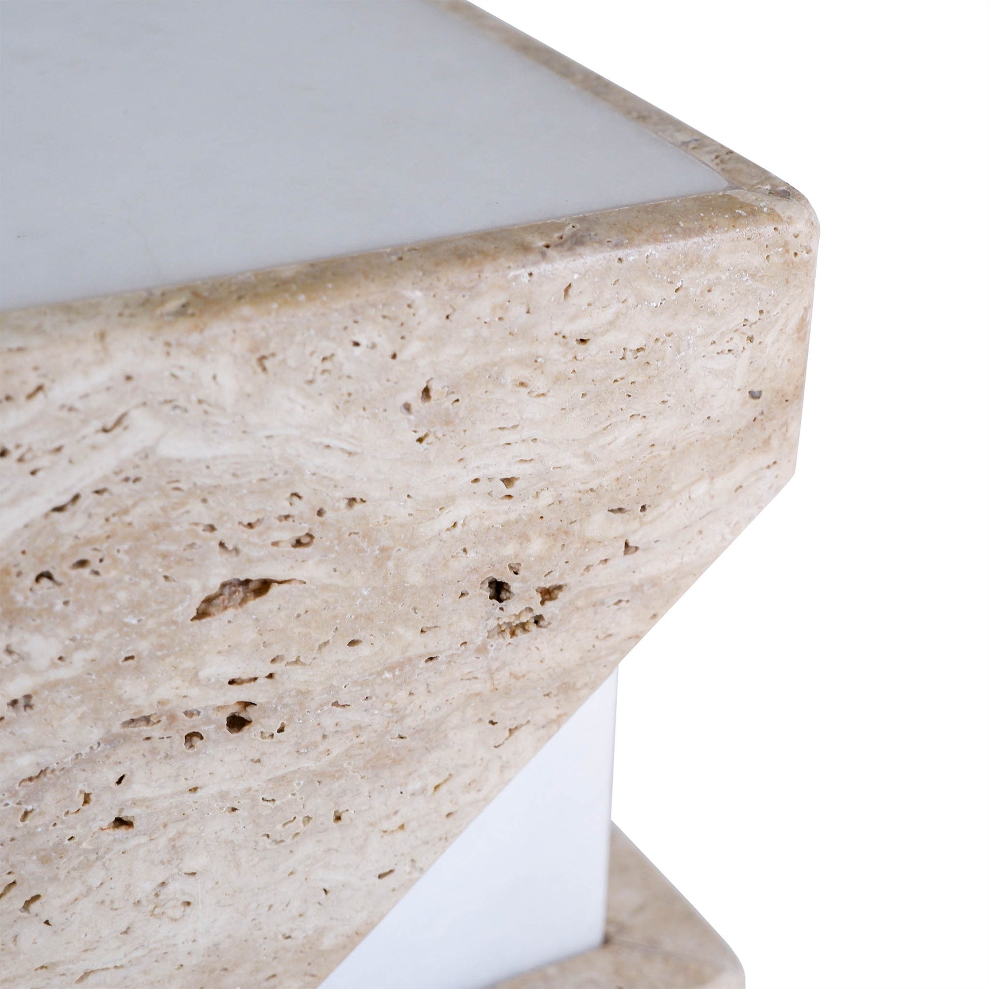 Lampada-tavolo-cubo-pietra-travertino-afyon-vista-dettaglio-StoneArt