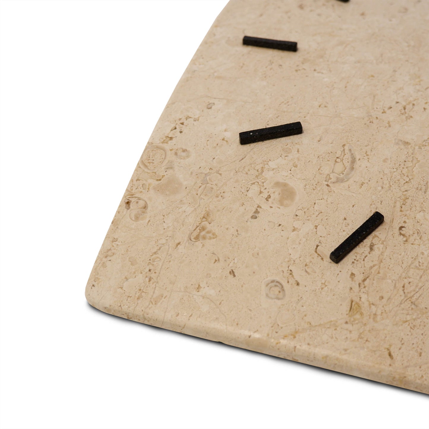 Orologio-parete-Quadrato-38x38cm-pietra-marmo-bianco-Orosei-vista-dettaglio-StoneArt.