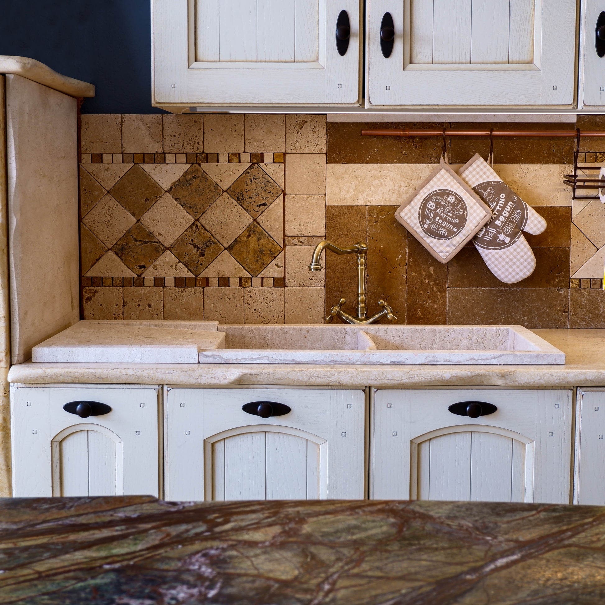 Lavello Cucina doppia vasca con gocciolatoio in Pietra Marmo Bianco di Orosei | Stone Art 